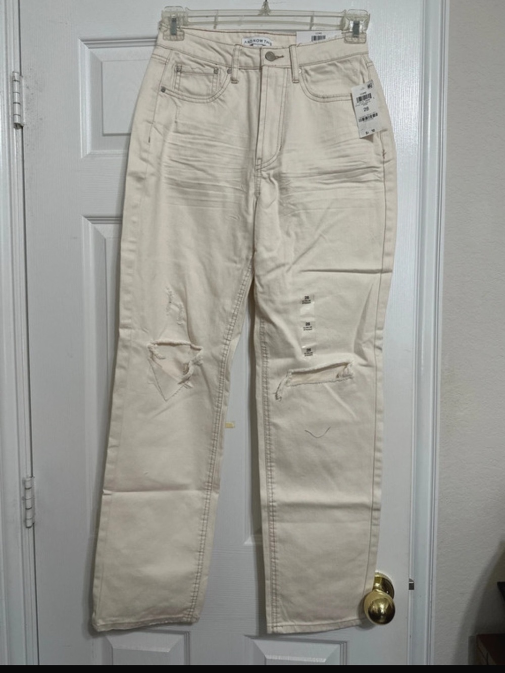 And Now This Cream Distressed Straight Jeans Sz 28